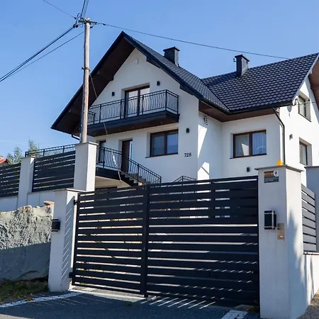 Pod Halą Krupową Willa